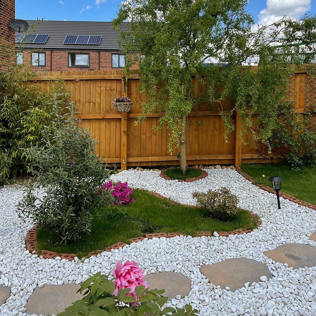 White pebbles bulk hotsell